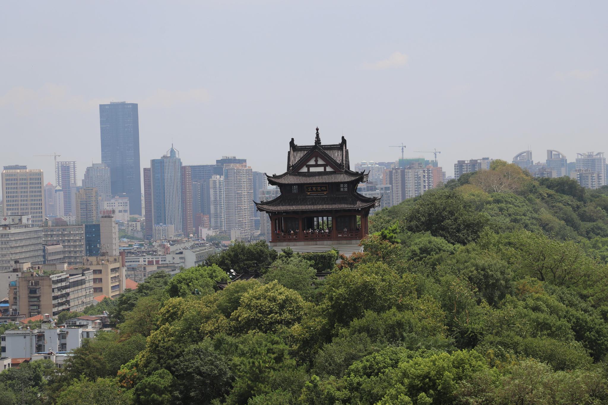 小饭店如何经营的红火“三亿体育官网”(图2) 三亿体育