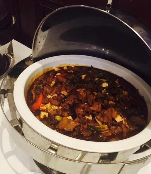 “三亿体育手机版”新《我猜》首进棚 庾澄庆Selina主持期待有火花(图2) 三亿体育手机版