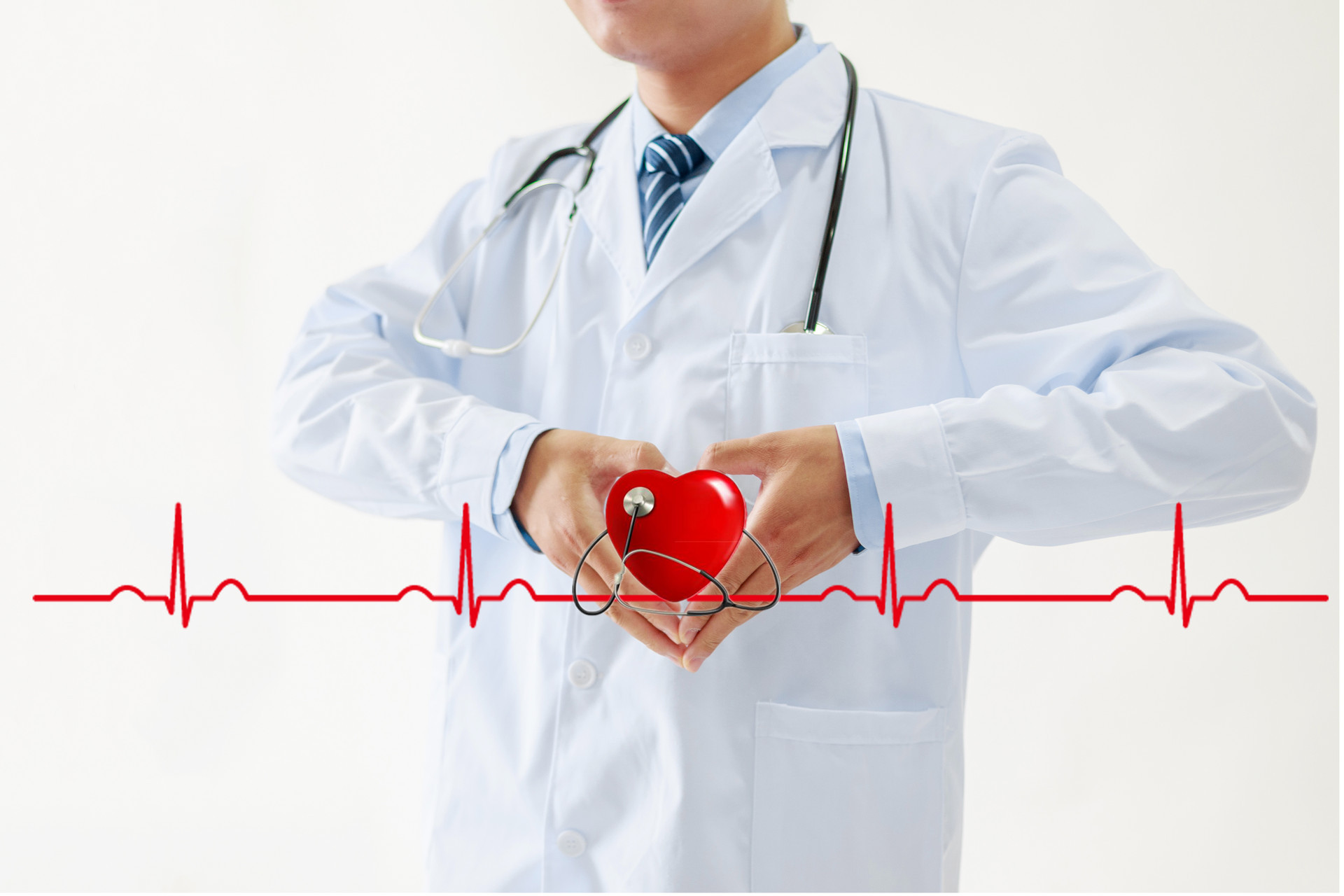 网友吐槽陶晶莹素颜丑   回应：捐钱给我整容吧：三亿体育官网